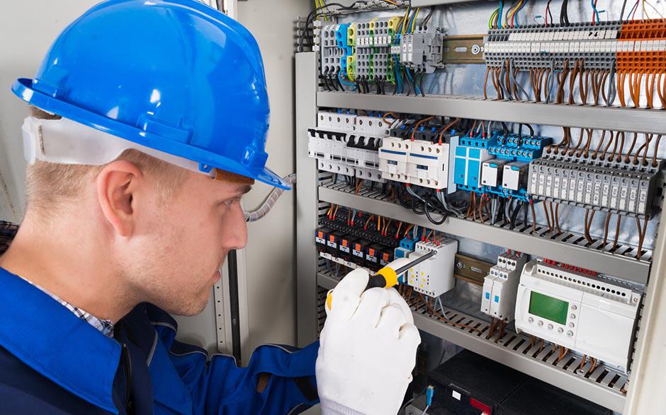 électricien urgent Paris 18